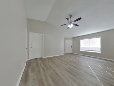 3254 Kelling St, Houston, TX 77045 - photo 2