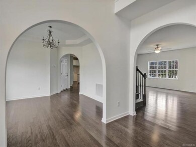 5725 Reedy Springs Dr, North Chesterfield, VA 23237 - photo 4