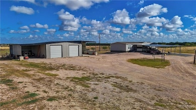 241284 Mile 7 W, Edcouch, TX 78538 - photo 4