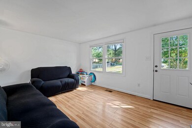 15295 Currin St, Ruther Glen, VA 22546 - photo 3