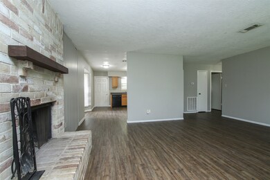 23319 Newgate Dr, Spring, TX 77373 - photo 6