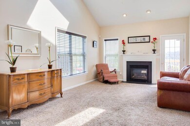 5999 Pinedale Ct unit L18, Harrisburg, PA 17111 - photo 3