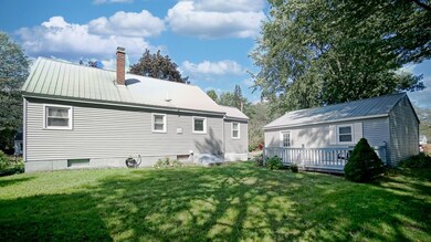 251 East Bridge St (13)