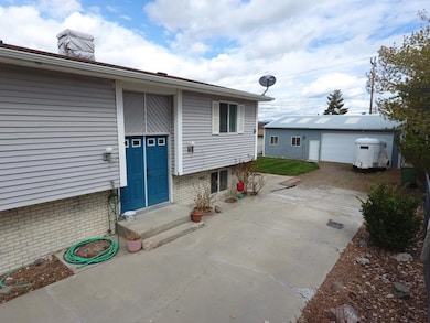 1835 Harmony Rd, Winnemucca, NV 89445 - photo 2