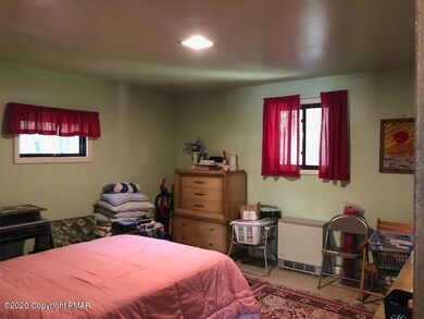 372 Brier Crest Rd, Blakeslee, PA 18610 - photo 4