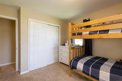 2203 W 4th St, Cedar Falls, IA 50613 - photo 7