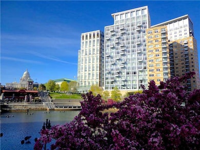 Waterplace unit 1313, Providence, RI 02903 - photo 2