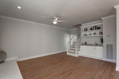 3 Courtyard Circle-6