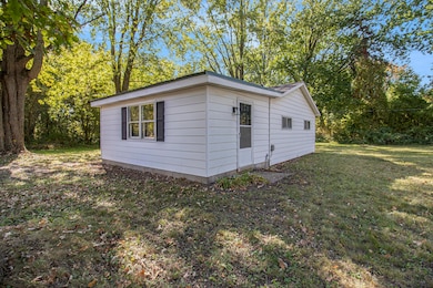 890 S Senator Rd, Crystal, MI 48818 - photo 2