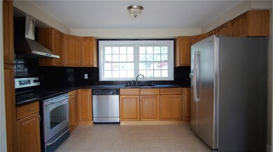 15 Doane St, Cranston, RI 02910 - photo 2