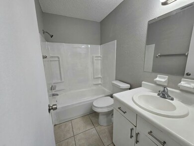 3035 66th Ave N unit E1, Saint Petersburg, FL 33702 - photo 4
