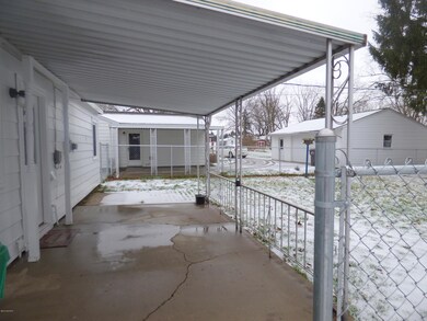 1804 Regent St, Niles, MI 49120 - photo 7