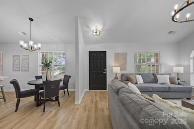 3807 Broomstraw Ct, Matthews, NC 28105 - photo 7