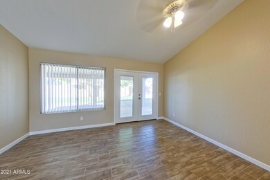 1408 E Hearne Way Gilbert AZ-print-007-0