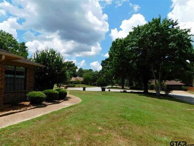 1631 1631 Willow Bend, Tyler, TX 75703 - photo 2