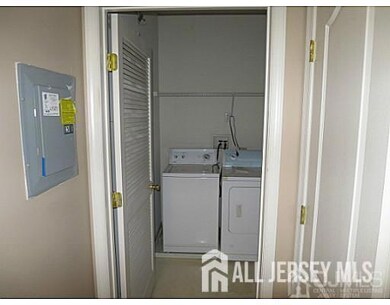 1022 Flakne Ct, South Plainfield, NJ 07080 - photo 5