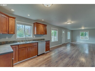 4420 SW 188th Ave, Beaverton, OR 97007 - photo 5