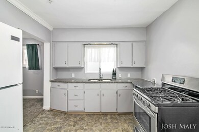 31 Janet St SE, Grand Rapids, MI 49548 - photo 5