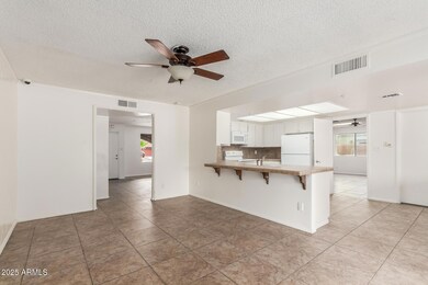 9646 N 47th Ave, Glendale, AZ 85302 - photo 6