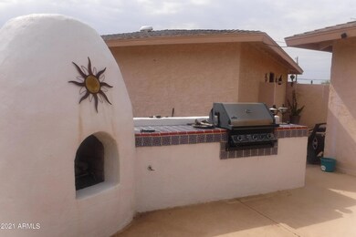 built in BBQ