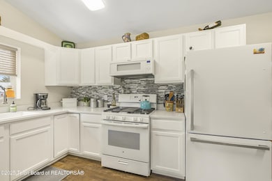 3390 N Highway 33, Driggs, ID 83422 - photo 6