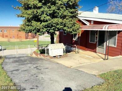 1121 Monroe Cir, Brooklyn, MD 21225 - photo 3