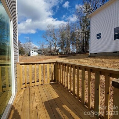 228 Boyd St, Statesville, NC 28677 - photo 2