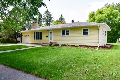 1613 15th St S, Moorhead, MN 56560 - photo 2
