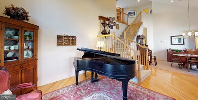 43 Honeyflower Ln, Princeton Junction, NJ 08550 - photo 3