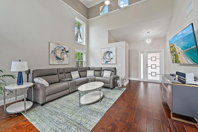 17 Commodore Place, Palm Beach Gardens, FL 33418 - photo 3