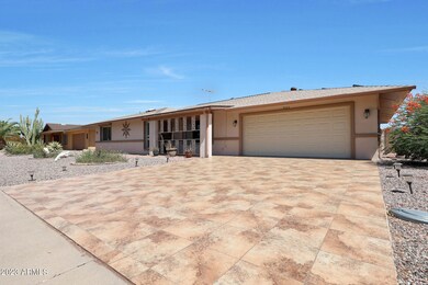9727 W Calico Dr, Sun City, AZ 85373 - photo 4