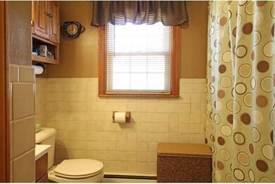 15 Dartmouth St, Gardner, MA 01440 - photo 7