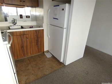 Ala Wai Town House unit 1603, Honolulu, HI 96815 - photo 3