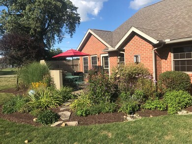 1101 Hillcrest Dr, Bucyrus, OH 44820 - photo 3