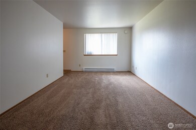 703 705 138th St S, Tacoma, WA 98444 - photo 4