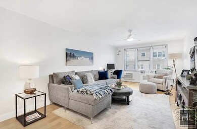 160 E 27th St unit 12BA, New York, NY 10016 - photo 3