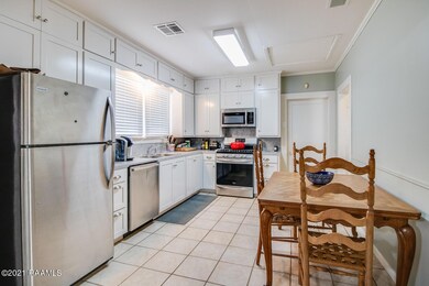 125 St. Thomas-7
