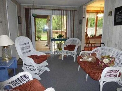 7 Duff Dr, Enfield, CT 06082 - photo 3