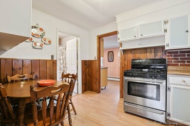 35 Gilbert St, Dracut, MA 01826 - photo 7