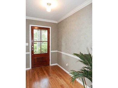 Entry/Foyer.