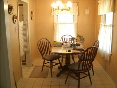 116 S 7th Ave, Beech Grove, IN 46107 - photo 5