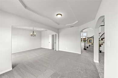 1109 Alaska  Living 2