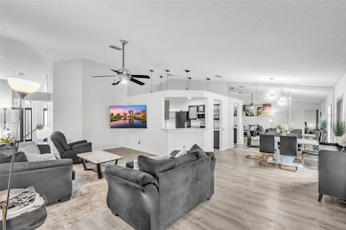 12410 Early Run Ln, Riverview, FL 33578 - photo 5