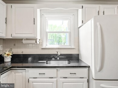 1245 Hawthorne St, Shady Side, MD 20764 - photo 5