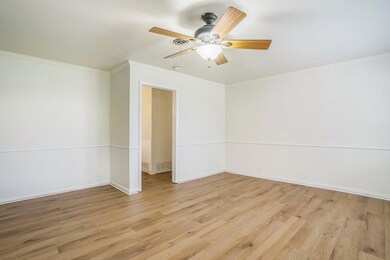 1308 Roberts Ave, Cleburne, TX 76033 - photo 4