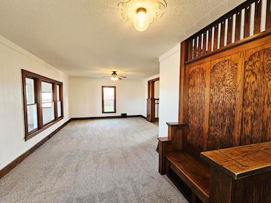 203 1st St SW, Lake Preston, SD 57249 - photo 7