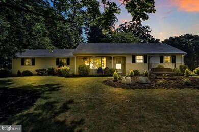 582 N Garfield Rd, Bernville, PA 19506 - photo 2