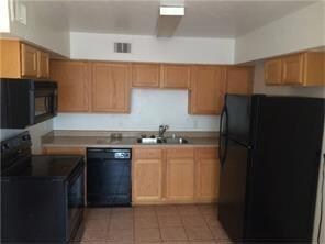 901 Spring Valley Plaza unit B, Richardson, TX 75080 - photo 3