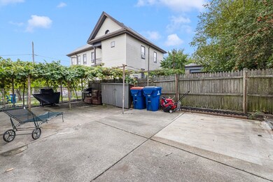 121 Hope St, New Bedford, MA 02745 - photo 4