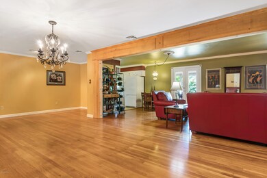 Formal Living/Entrance